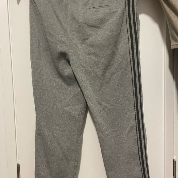 NBN Gear: Sweats - Picture 2 of 2
